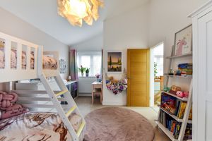 Bedroom- click for photo gallery